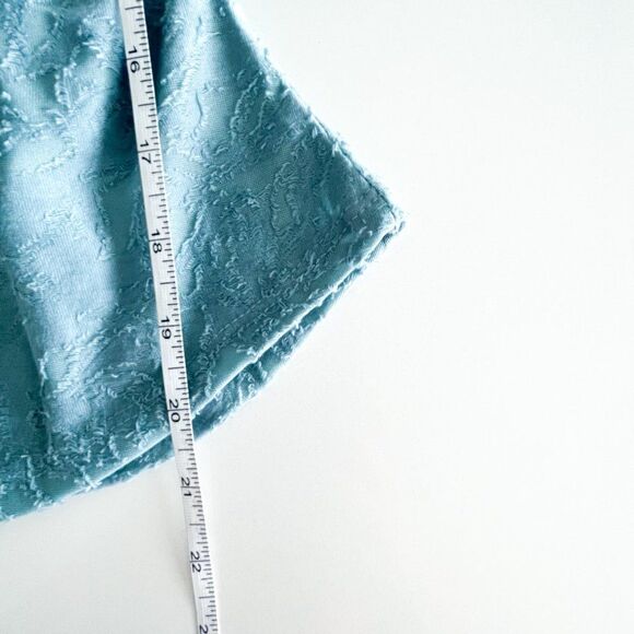 Chenault top // Size Medium // NWT - Picture 5 of 8